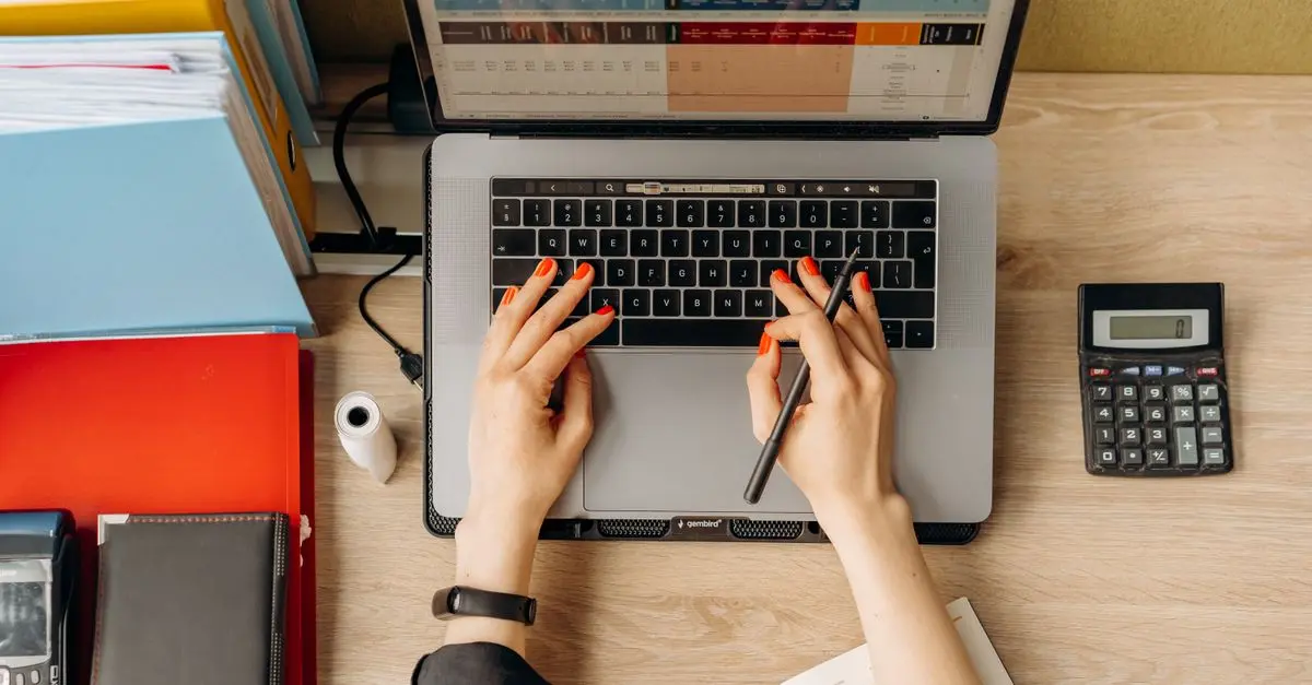 10 Astuces pour Épargner Efficacement