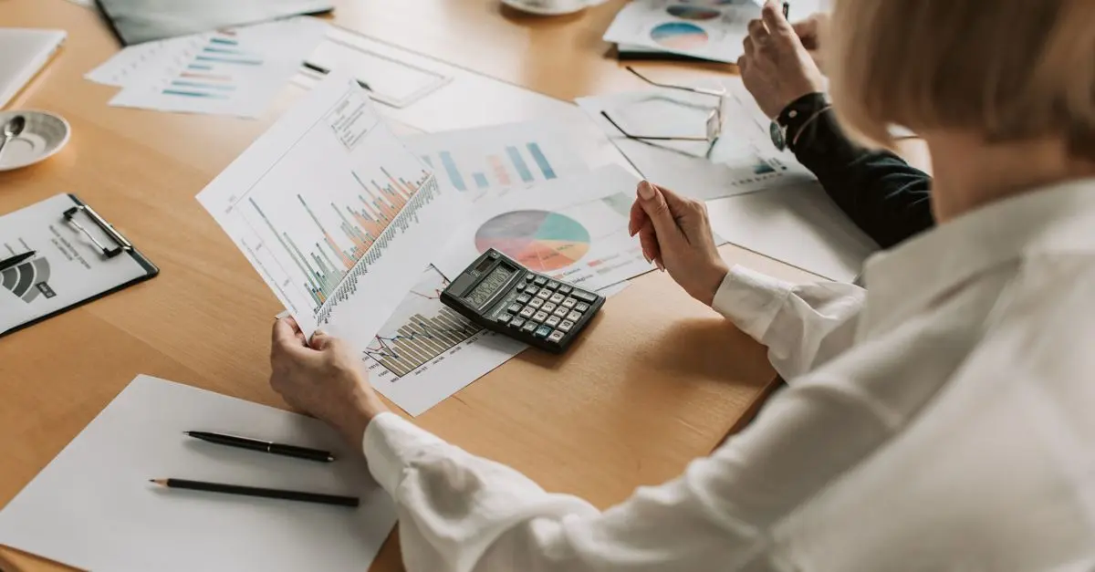 Comment Maximiser vos Opportunités Financières avec l'Évaluation Approfondie